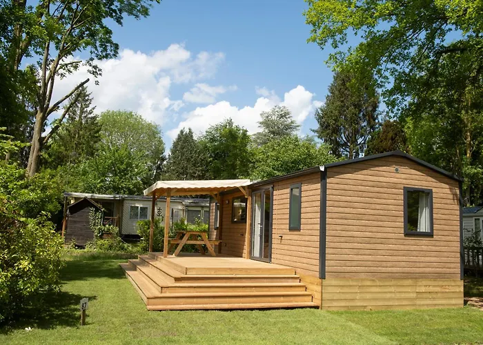 Camping Le Pre Des Moines